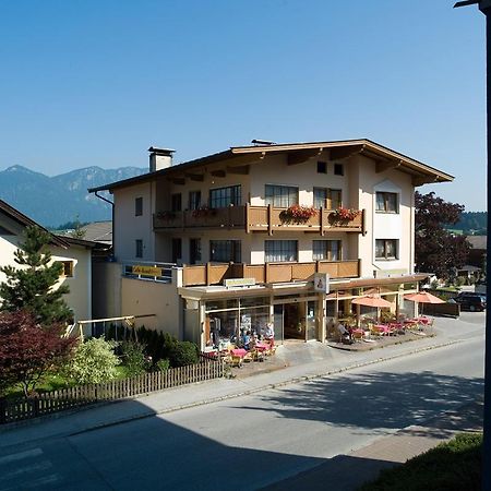 Pension Schenkenfelder Bad Haering Ruang foto