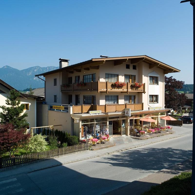 Pension Schenkenfelder Bad Haering Ruang foto
